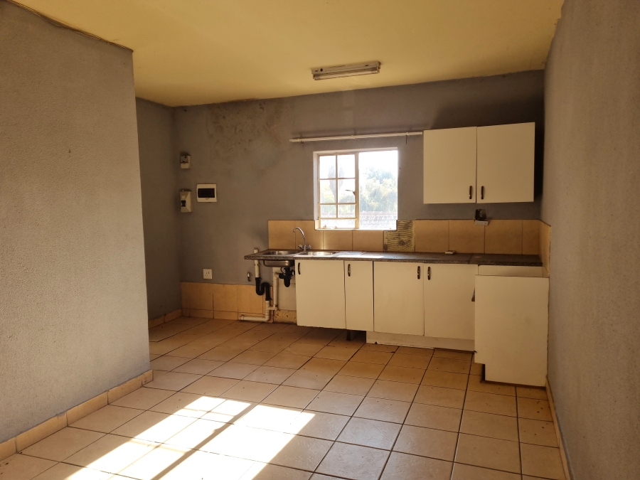 1 Bedroom Property for Sale in Lower Bo-dorp North West